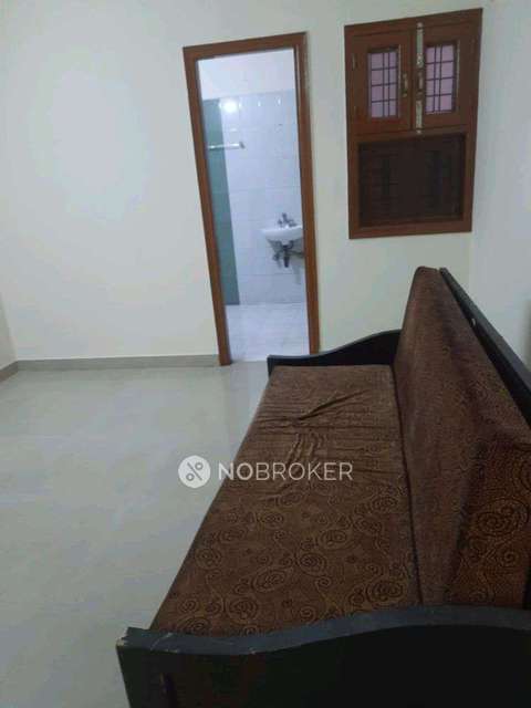 2 BHK Flat In Star Apartment Vijay Vihar Phase 1 Near Rohini Sector 5 For Sale  In Sector 9