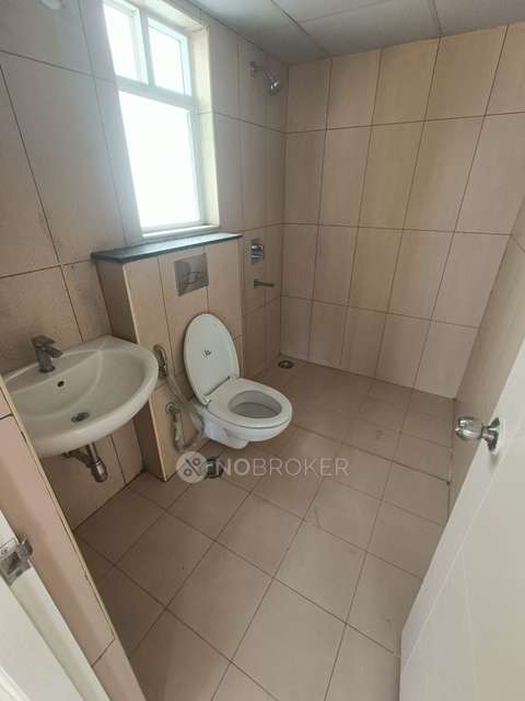 2 BHK Flat In Mahaveer Celesse For Sale  In Yelahanka