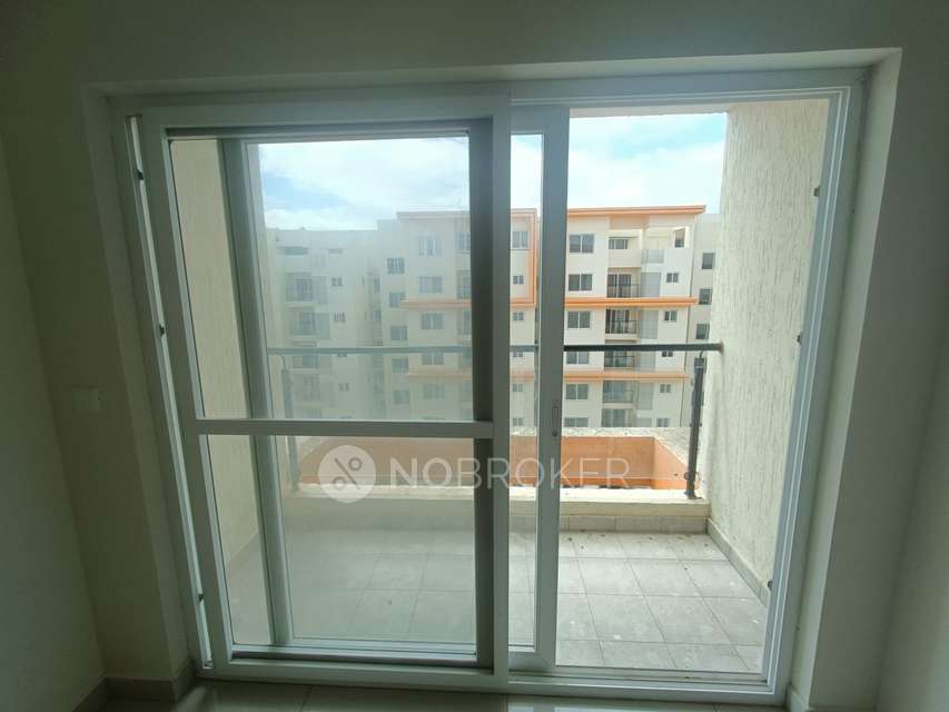 2 BHK Flat In Mahaveer Celesse For Sale  In Yelahanka