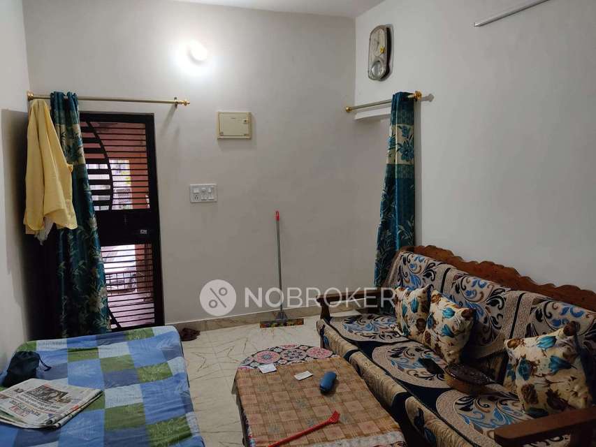 2 BHK Flat In Gda Lig Flats For Sale  In Radha Kunj, Brij Vihar, Surya Nagar