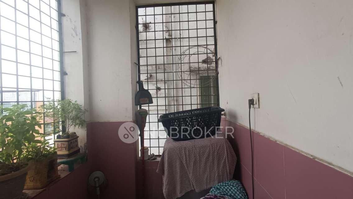 3 BHK Flat In Lg Veda Heights For Sale  In Yapral