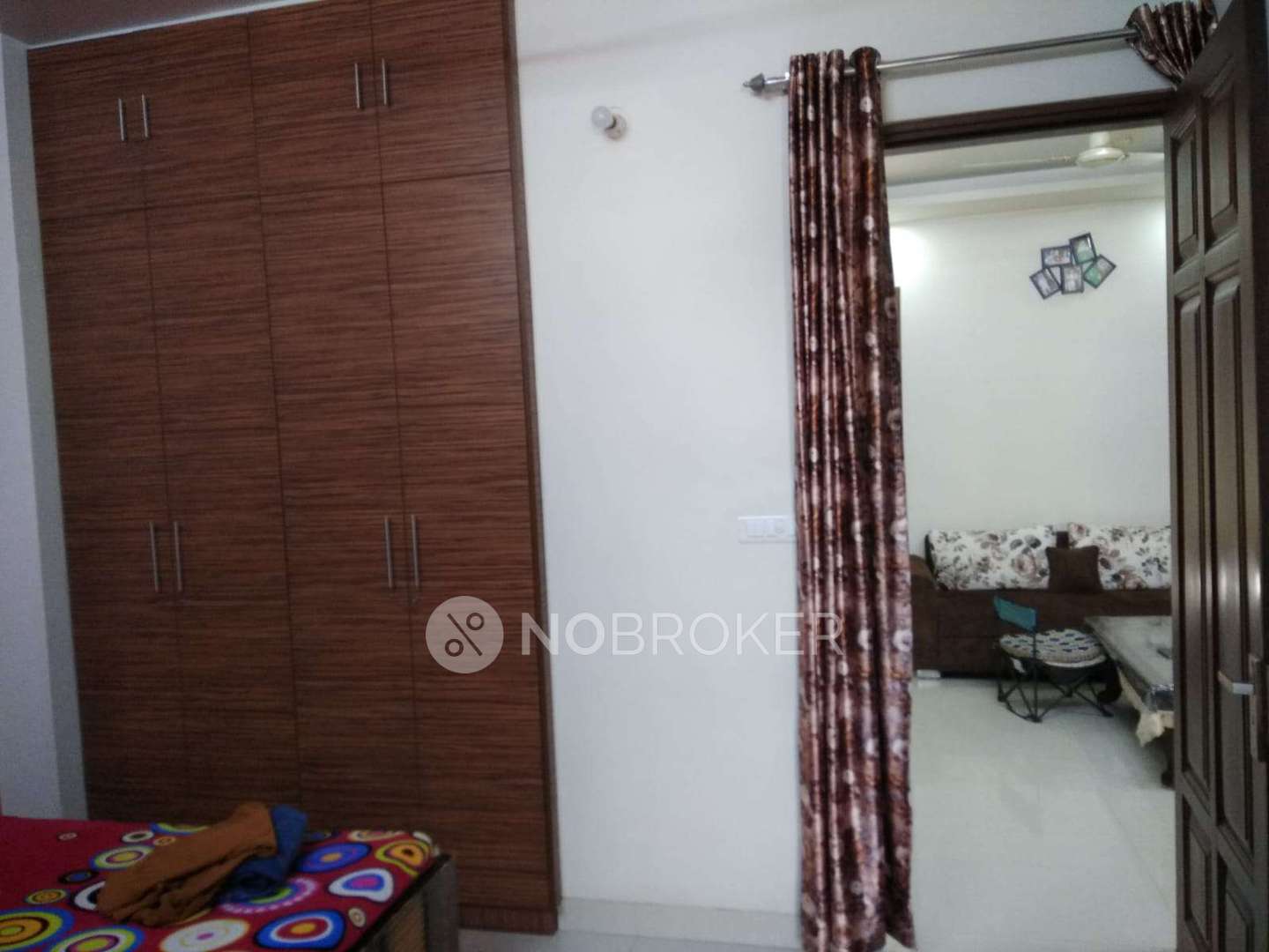 Independent House Sainik Colony Rent WITHOUT BROKERAGE Semifurnished