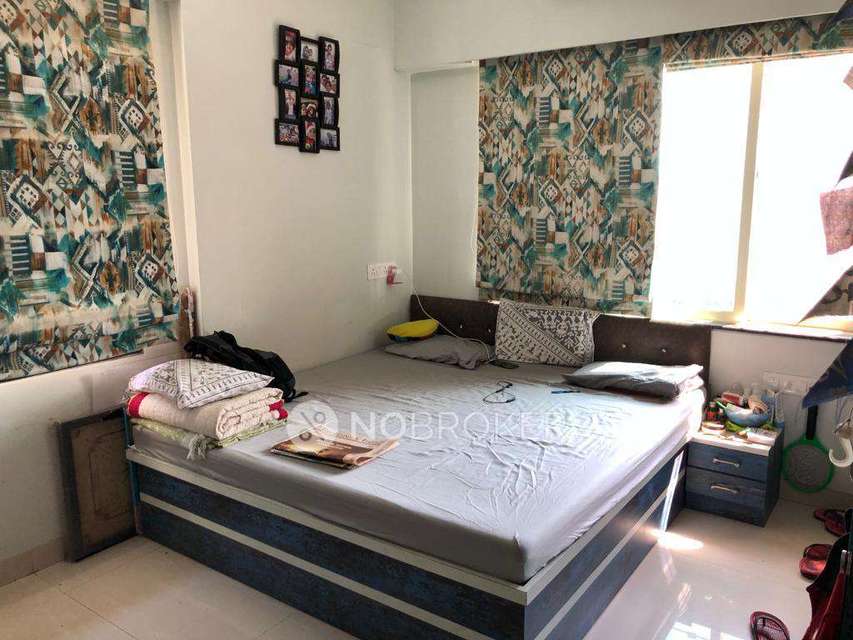 2 BHK Flat In Westend Heights For Sale  In Dahanukar Wadi, Kandivali West