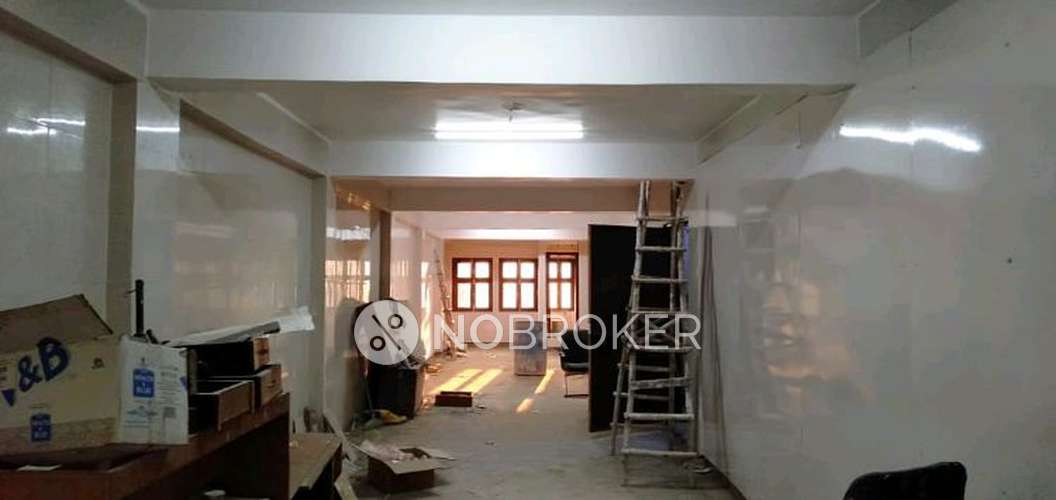 Office Space in Azadpur, Delhi for sale 