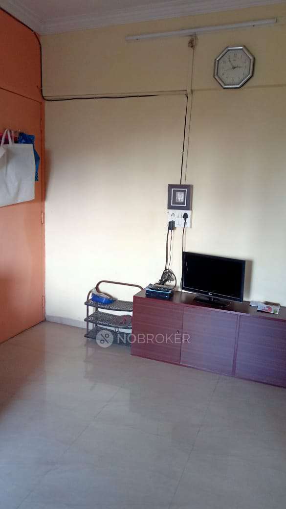 shanti bhuvan Malad West Rent WITHOUT BROKERAGE Unfurnished 1 RK