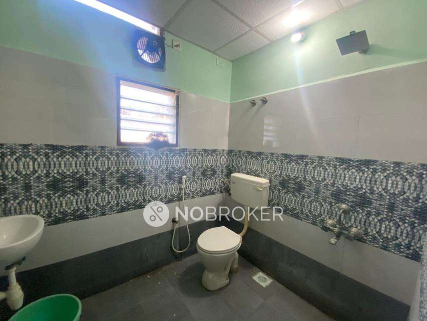 2 BHK Flat In Metro Thangamayl For Sale  In Madipakkam