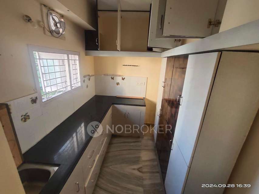 2 BHK Flat In Parkview Apartment for Rent  In Banjara Hills