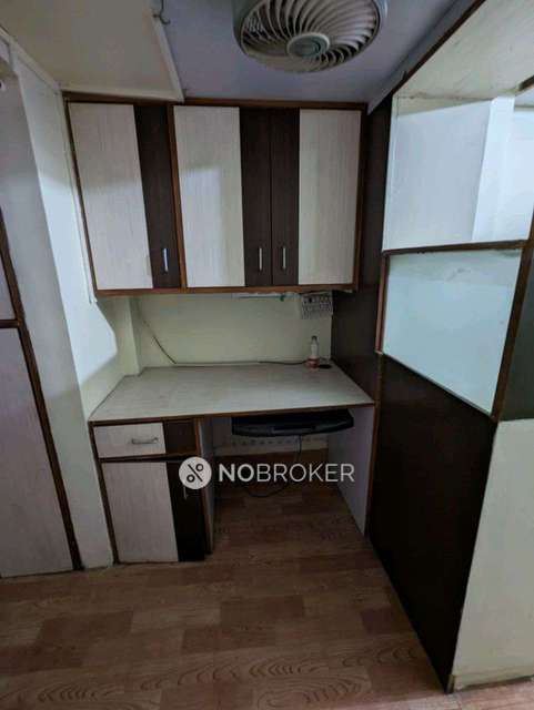 1 BHK Flat In Wadekar Building for Rent  In Ferguson College