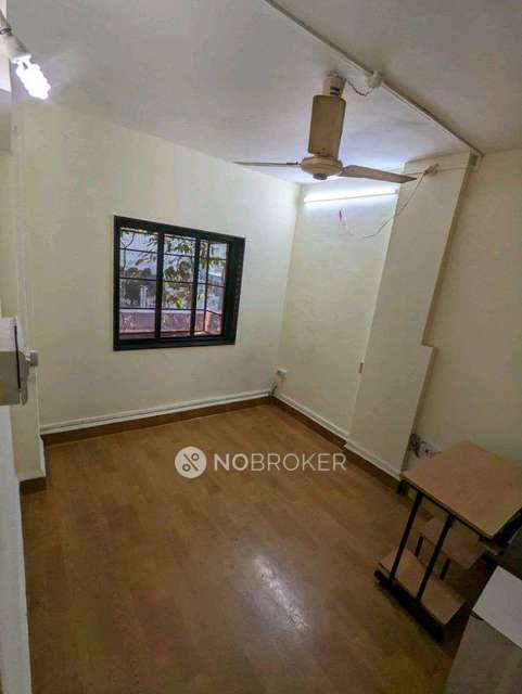 1 BHK Flat In Wadekar Building for Rent  In Ferguson College