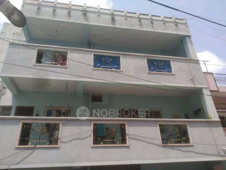 1 BHK Flat In Lakshmi House for Rent  In 1st Cross Road, Rt Nagar