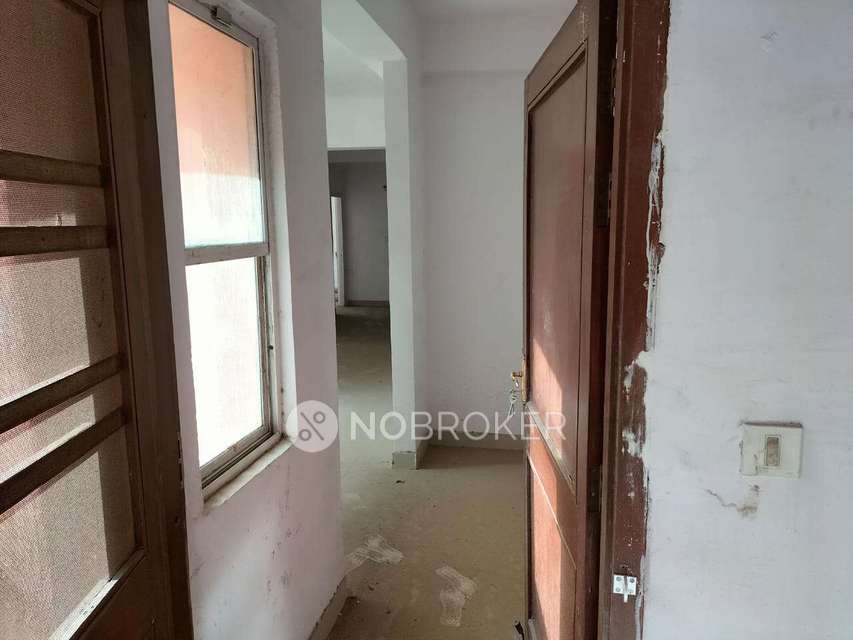 3 BHK Flat In Silver Oak For Sale  In Madhuban Bapudham 