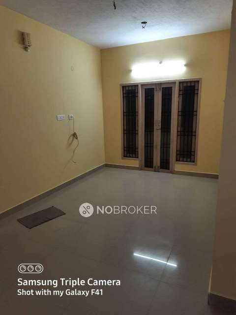 2 BHK Flat In Nrn Colny For Sale  In Anna Nagar