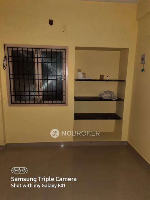 2 BHK Flat In Nrn Colny For Sale  In Anna Nagar