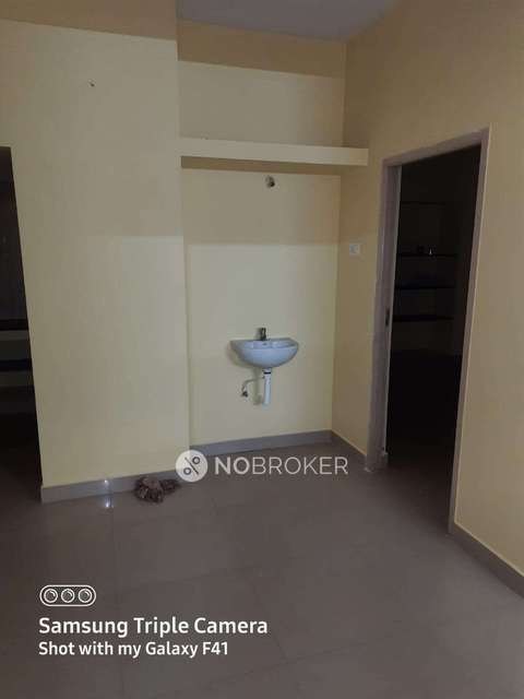 2 BHK Flat In Nrn Colny For Sale  In Anna Nagar