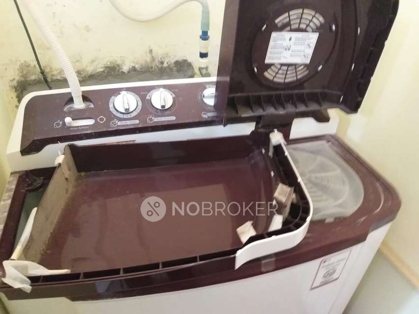 2 BHK Flat In Prabhavathi Ridge For Sale  In Hulimavu