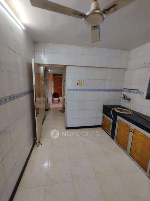 1 BHK Flat In Friendship Building For Sale  In Kurla West