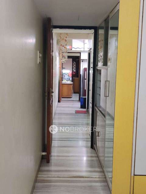 2 BHK Flat In Silver Apartments For Sale  In Prabhadevi