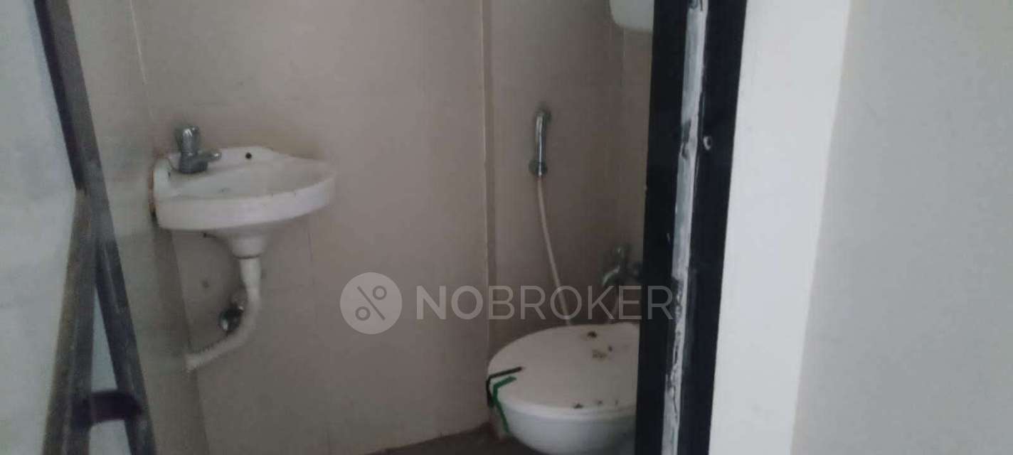 1 BHK Flat In The Nest For Sale  In Mulund West