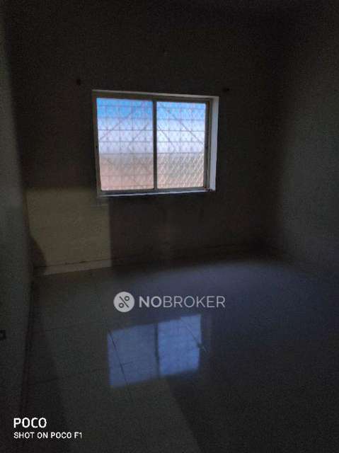 2 BHK Flat In Dhanlaxmi Hsc For Sale  In Gandhi Nagar