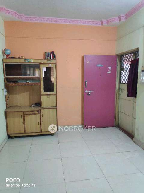 2 BHK Flat In Dhanlaxmi Hsc For Sale  In Gandhi Nagar