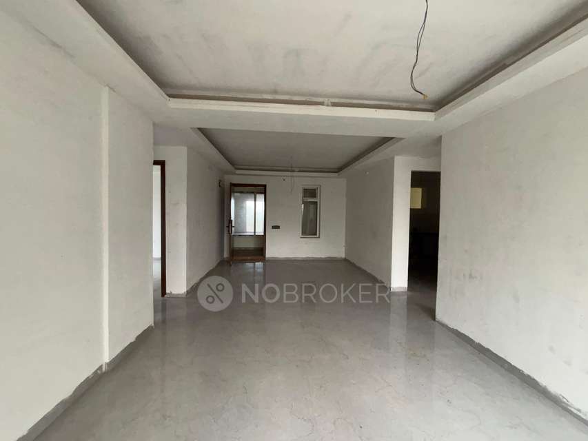 3 BHK Flat In Crystal Builders & Developers For Sale  In Yapral