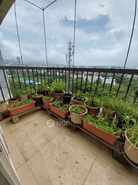 2 BHK Flat In Yash Platinum For Sale  In Dhayari