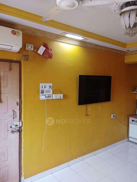 1 BHK Flat In Shree Sadguru Chs  For Sale  In Nerul