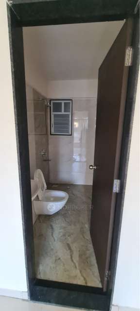 2 BHK Flat In 29 Gold Coast for Rent  In Vishrantwadi