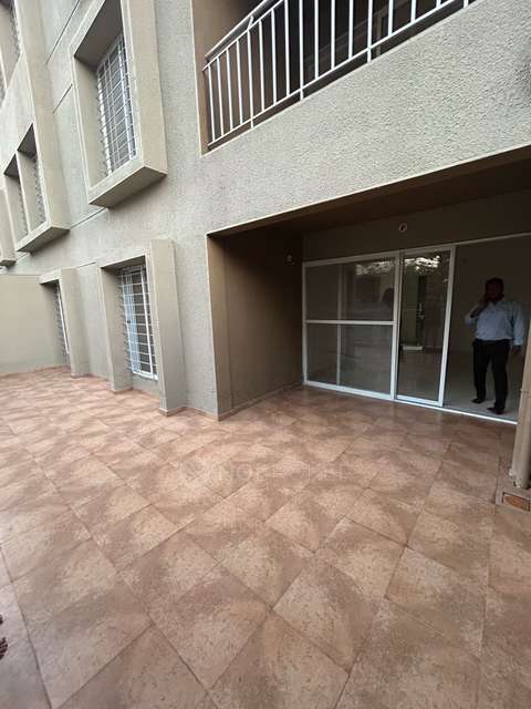 2 BHK Flat In 29 Gold Coast for Rent  In Vishrantwadi