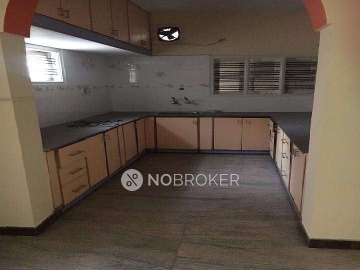 4+ BHK Flat For Sale  In  Naagarabhaavi