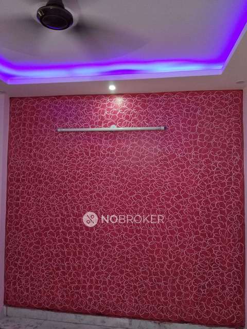 1 BHK Flat In Standalone Building  For Sale  In Raja Puri