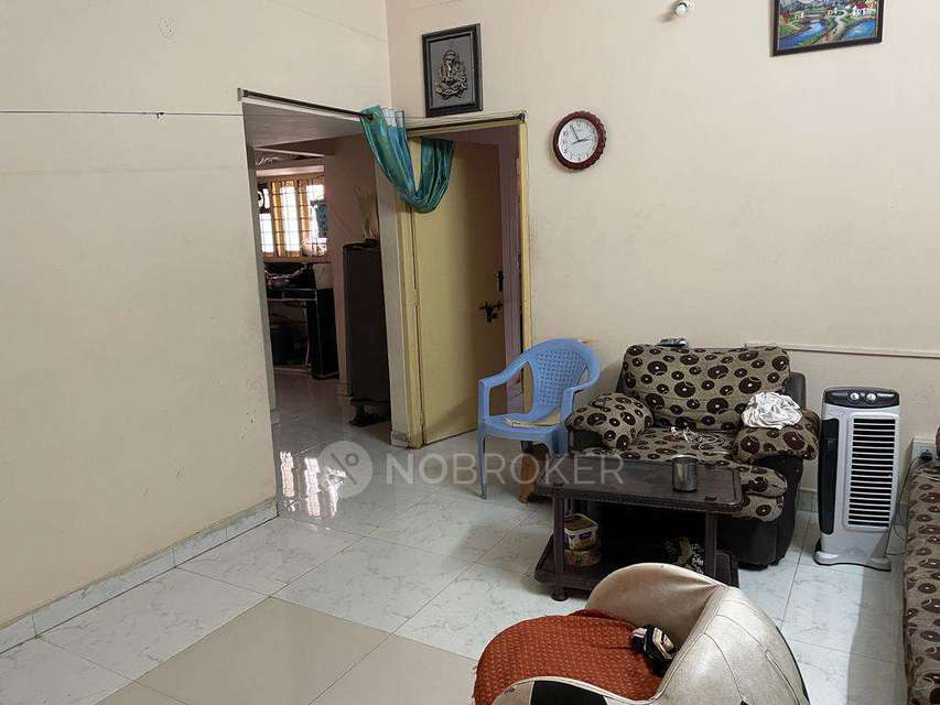 2 BHK Flat In Thirumal Padvathi Apartment For Sale  In Amberpet