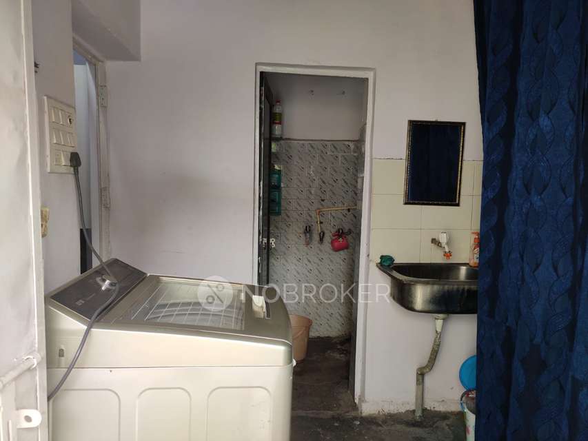 3 BHK Flat In Dda Flat For Sale  In Dilshad Garden