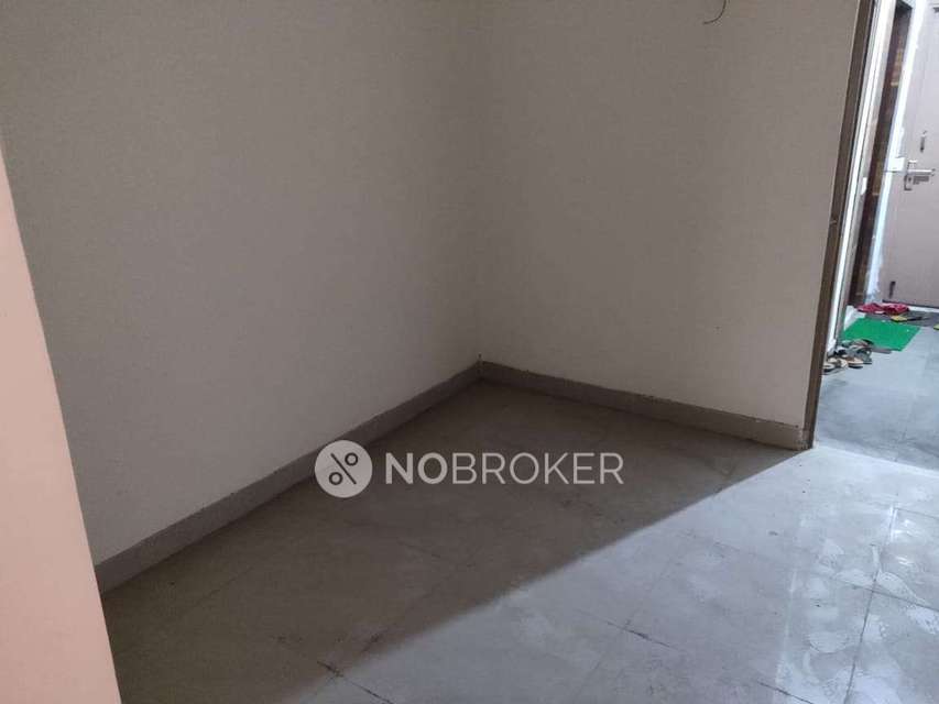 2 BHK Flat In Pareena Laxmi Apartment For Sale  In Sector 99a