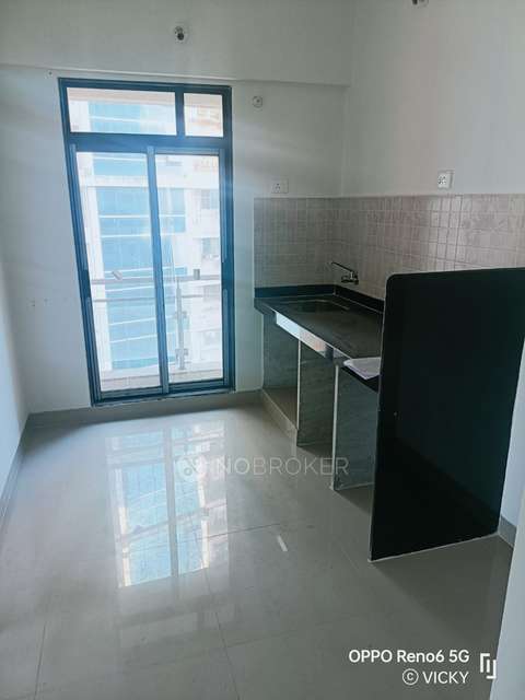 2 BHK Flat In Haware Estate Dahlia For Sale  In Thane West