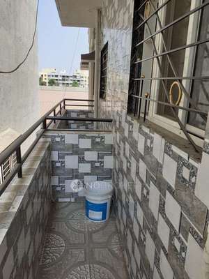 2 BHK Flat for Rent  In Lohegaon