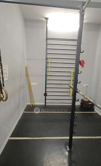 Office Space in Naupada, Mumbai for Rent 