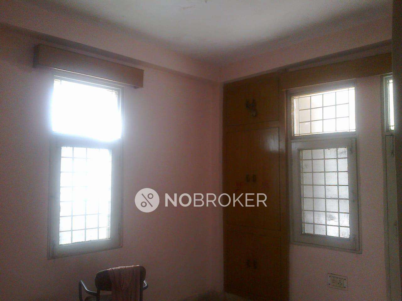 Gaur Enclave 2 Shalimar Garden Extension II, Shalimar Garden Without Brokerage Semifurnished