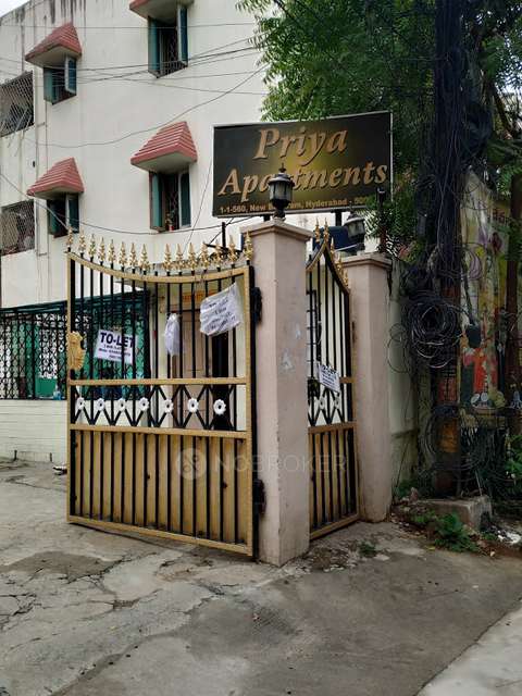 2 BHK Flat In Priya Apartmen for Rent  In Golconda X Road