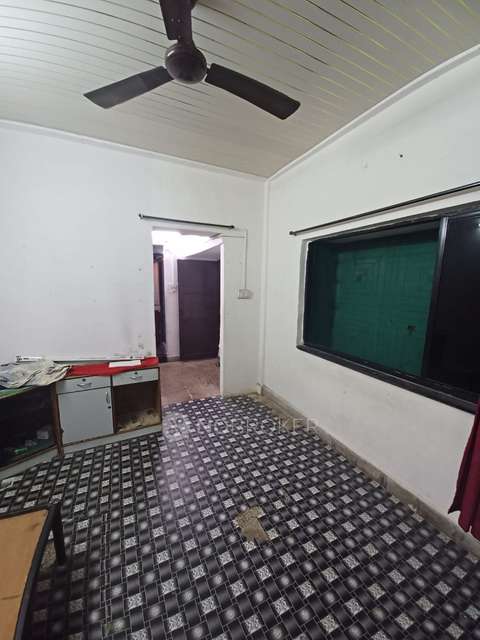 1 RK Flat In Shantirakshak Housing Society,  for Rent  In Yerawada