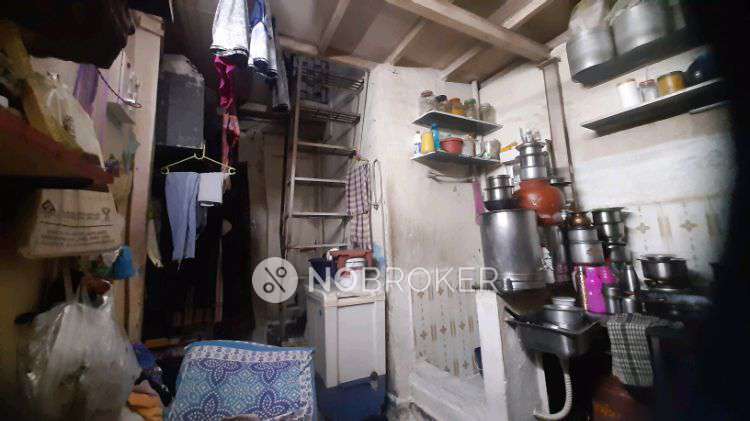 1 RK House For Sale  In Malad East