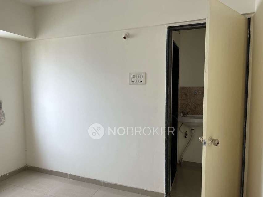 2 BHK Flat In Royal Palm for Rent  In ?????? ??