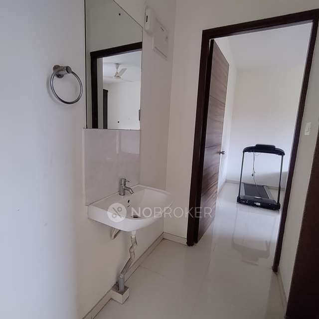 2 BHK Flat In Saakaar Silvana Apartment for Rent  In Kharadi