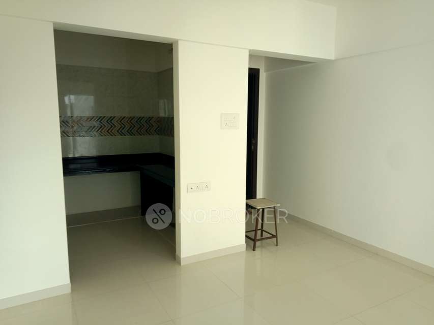 2 BHK Flat In Legacy Oasis for Rent  In Pimpri-chinchwad