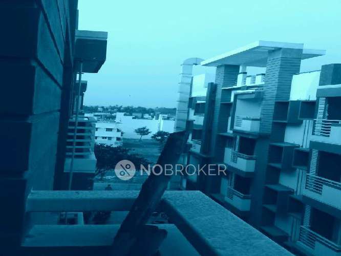 1 RK House for Rent  In Skywalk Help Desk