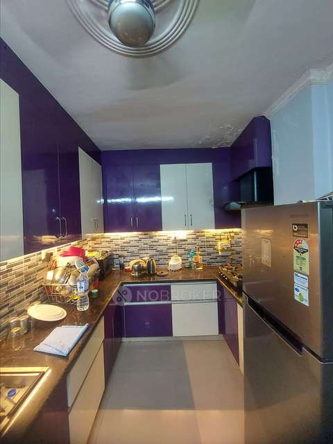 2 BHK Flat In Ekta Enclave, Peeragarhi Village For Sale  In Paschim Vihar