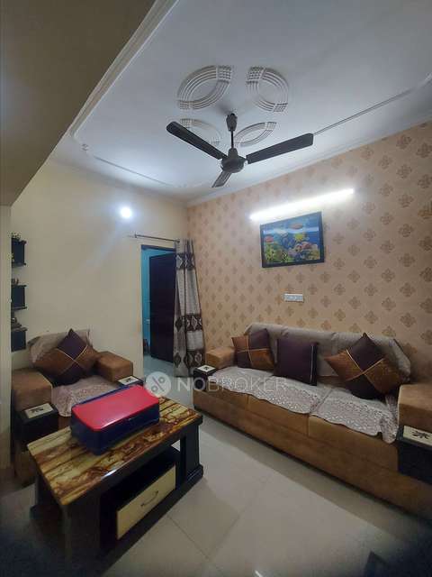 2 BHK Flat In Ekta Enclave, Peeragarhi Village For Sale  In Paschim Vihar