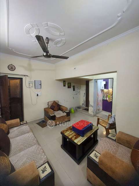 2 BHK Flat In Ekta Enclave, Peeragarhi Village For Sale  In Paschim Vihar