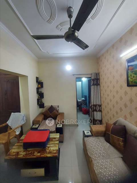 2 BHK Flat In Ekta Enclave, Peeragarhi Village For Sale  In Paschim Vihar