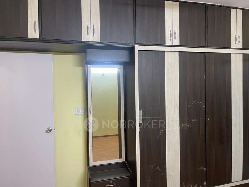 3 BHK Flat In Golden Gate Grand for Rent  In Yeshwanthpur
